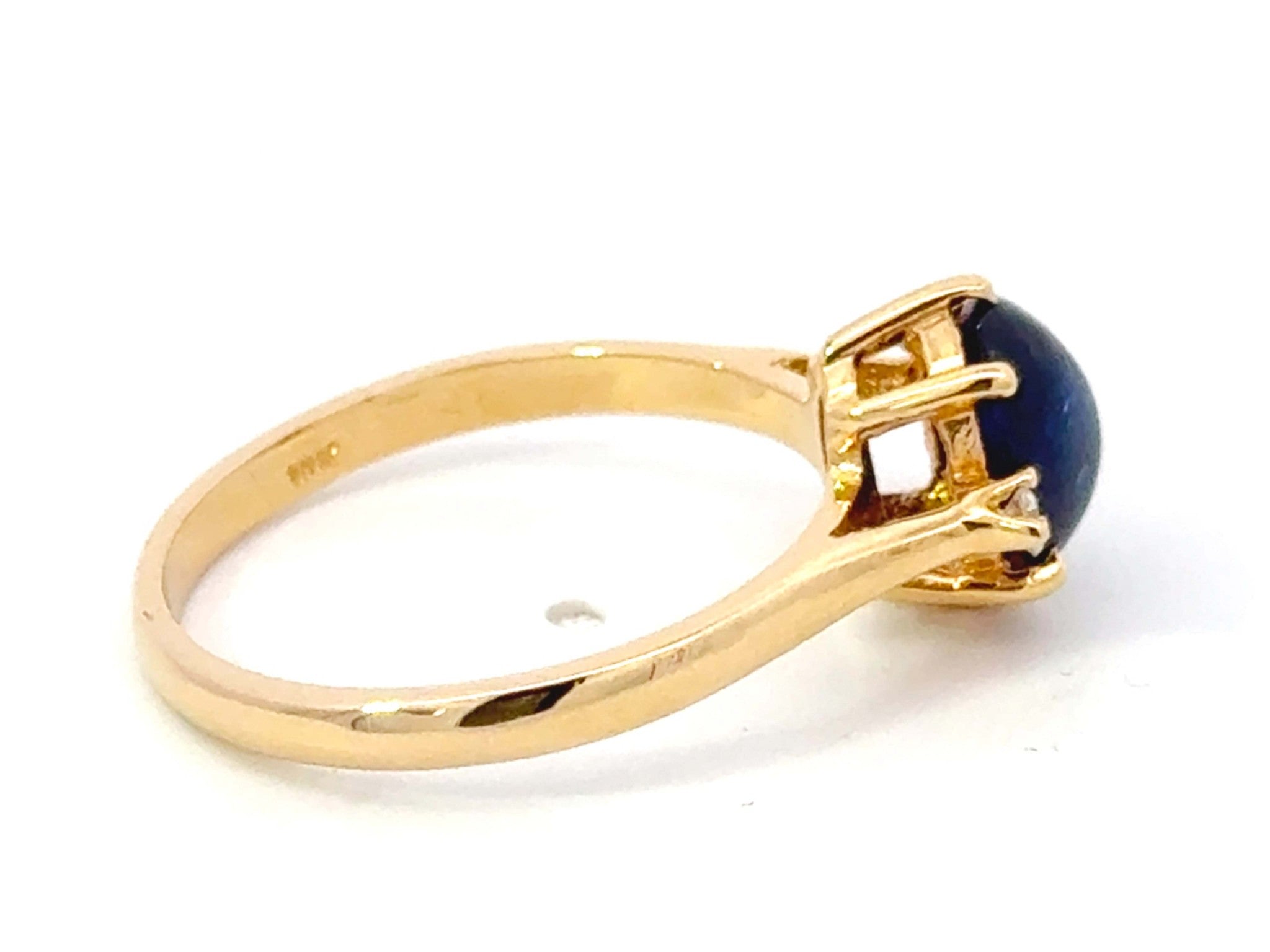 Cabochon Blue Sapphire Diamond Ring 18k Yellow Gold