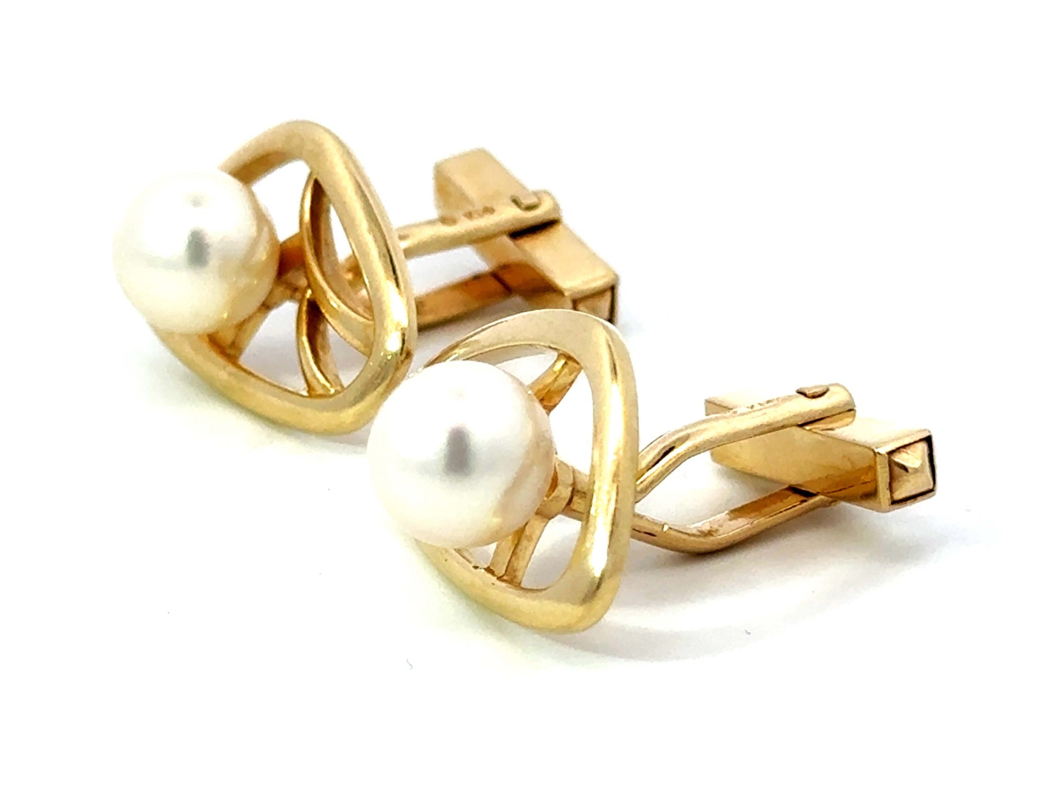 Mikimoto 14k Yellow Gold Pearl Cuff Links