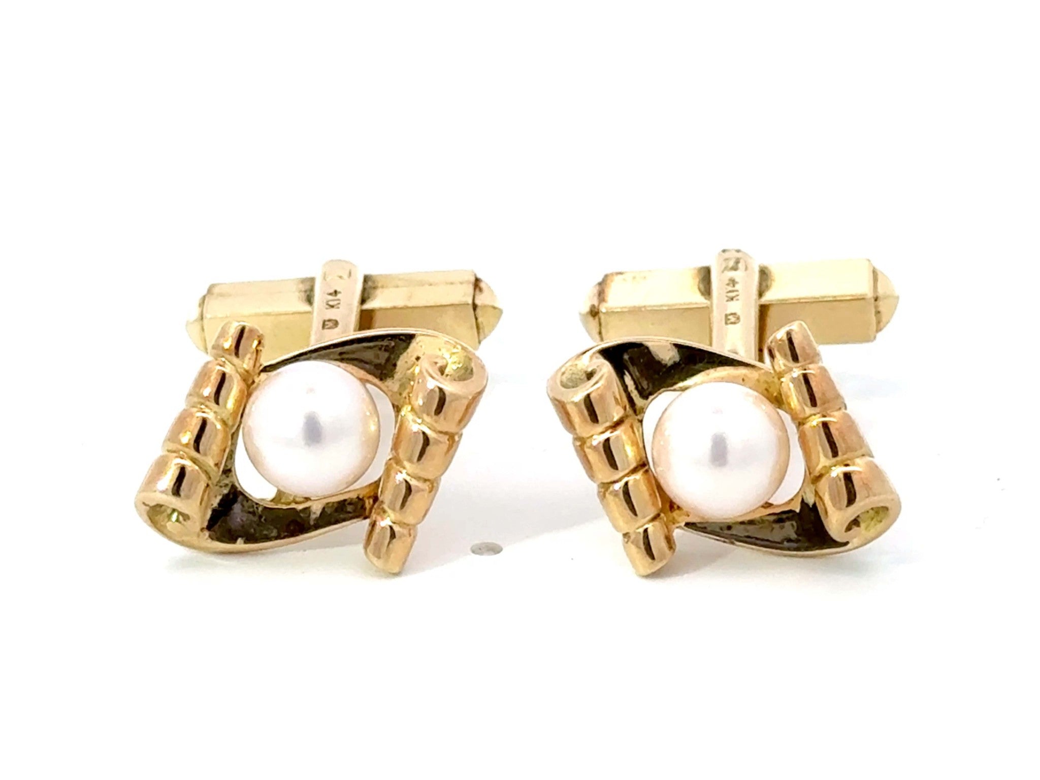 Mikimoto 14k Yellow Gold Pearl Cuff Links