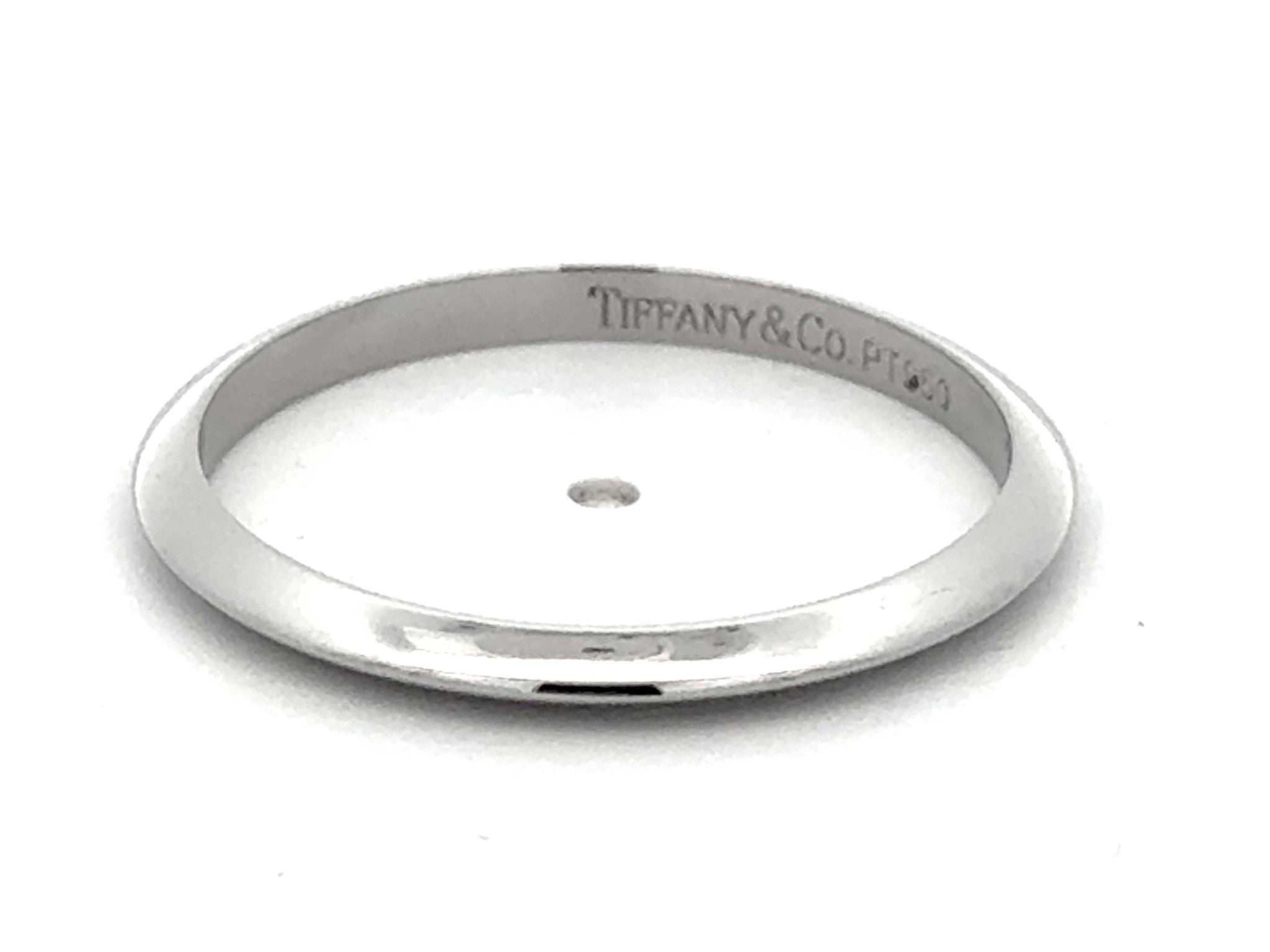 Tiffany & Co. Knife Edge Platinum Wedding Band Ring, 2 mm, size 8