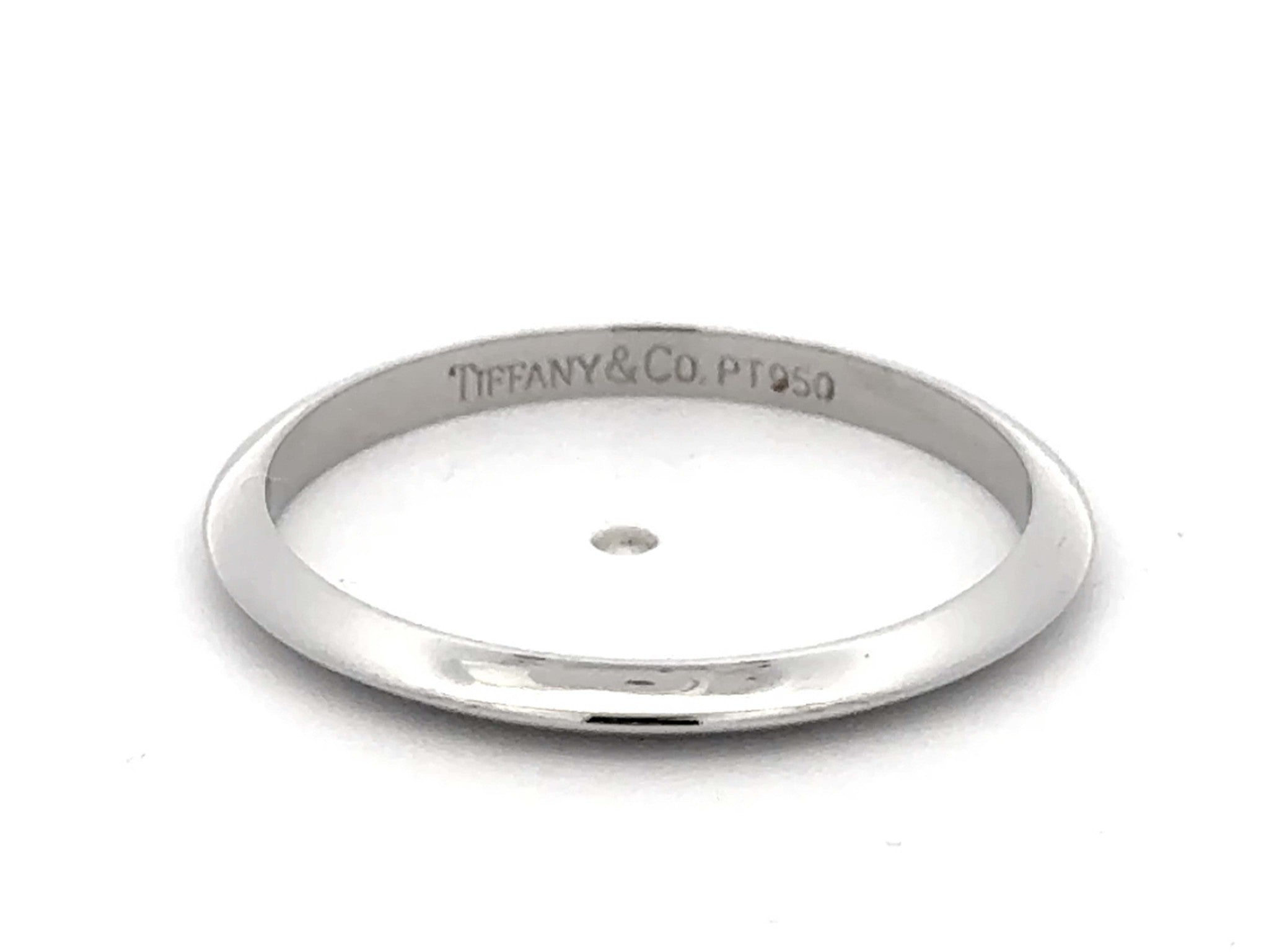 Tiffany & Co. Knife Edge Platinum Wedding Band Ring, 2 mm, size 8