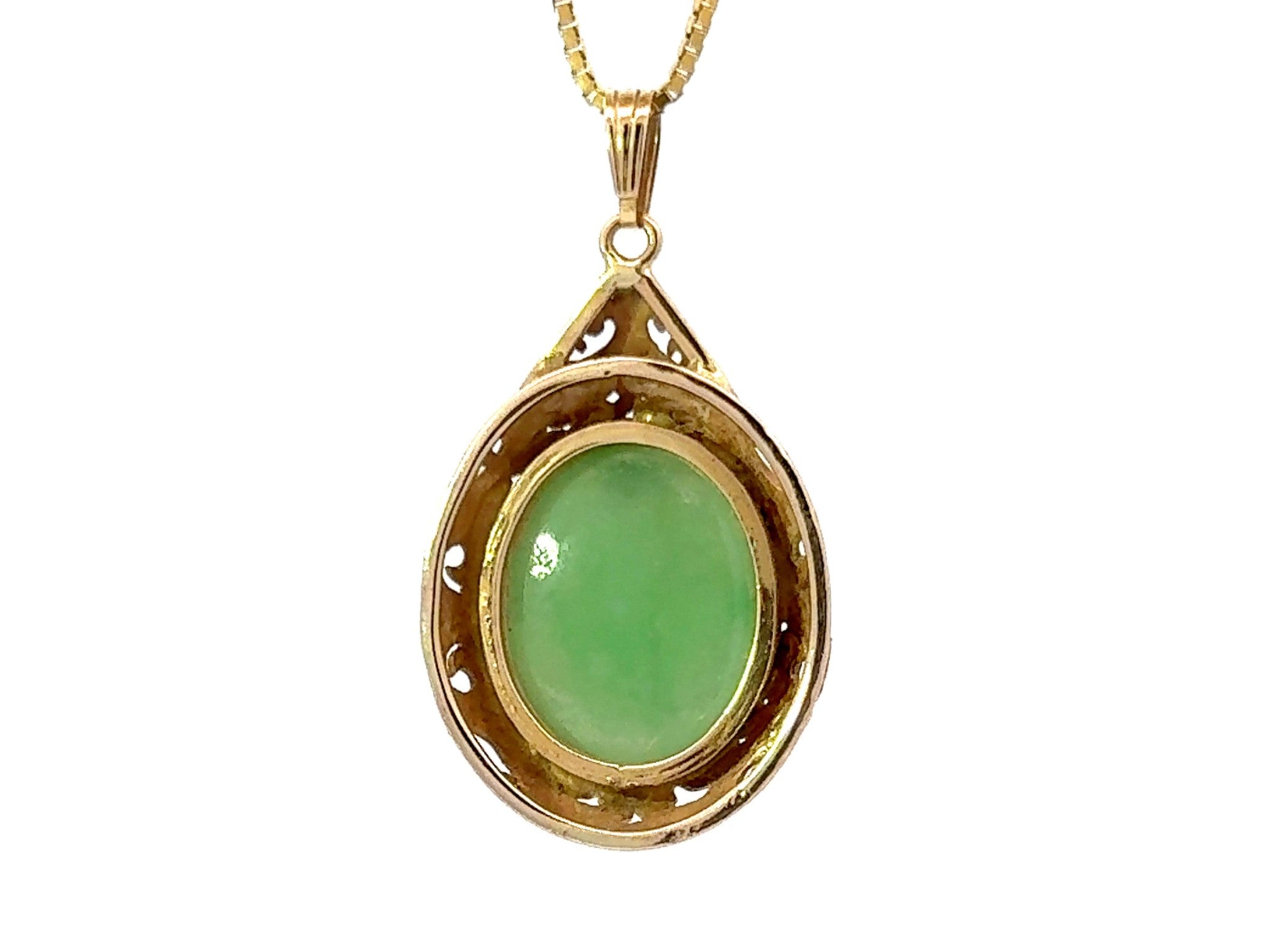 Ming's Hawaii Oval Green Jade Cabochon Pear Shaped Necklace 14k Yellow Gold
