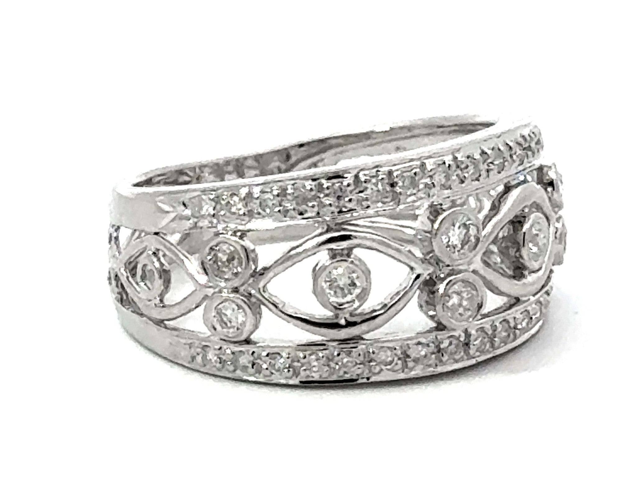 14k White Gold Cutout Diamond Band Ring