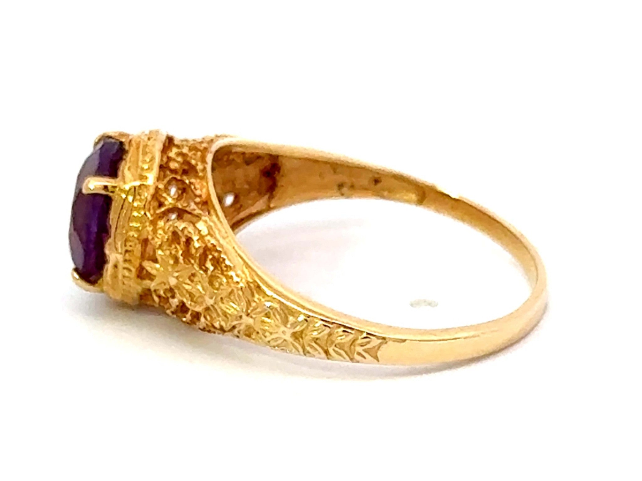 Round Purple Amethyst Filigree Ring 14k Yellow Gold