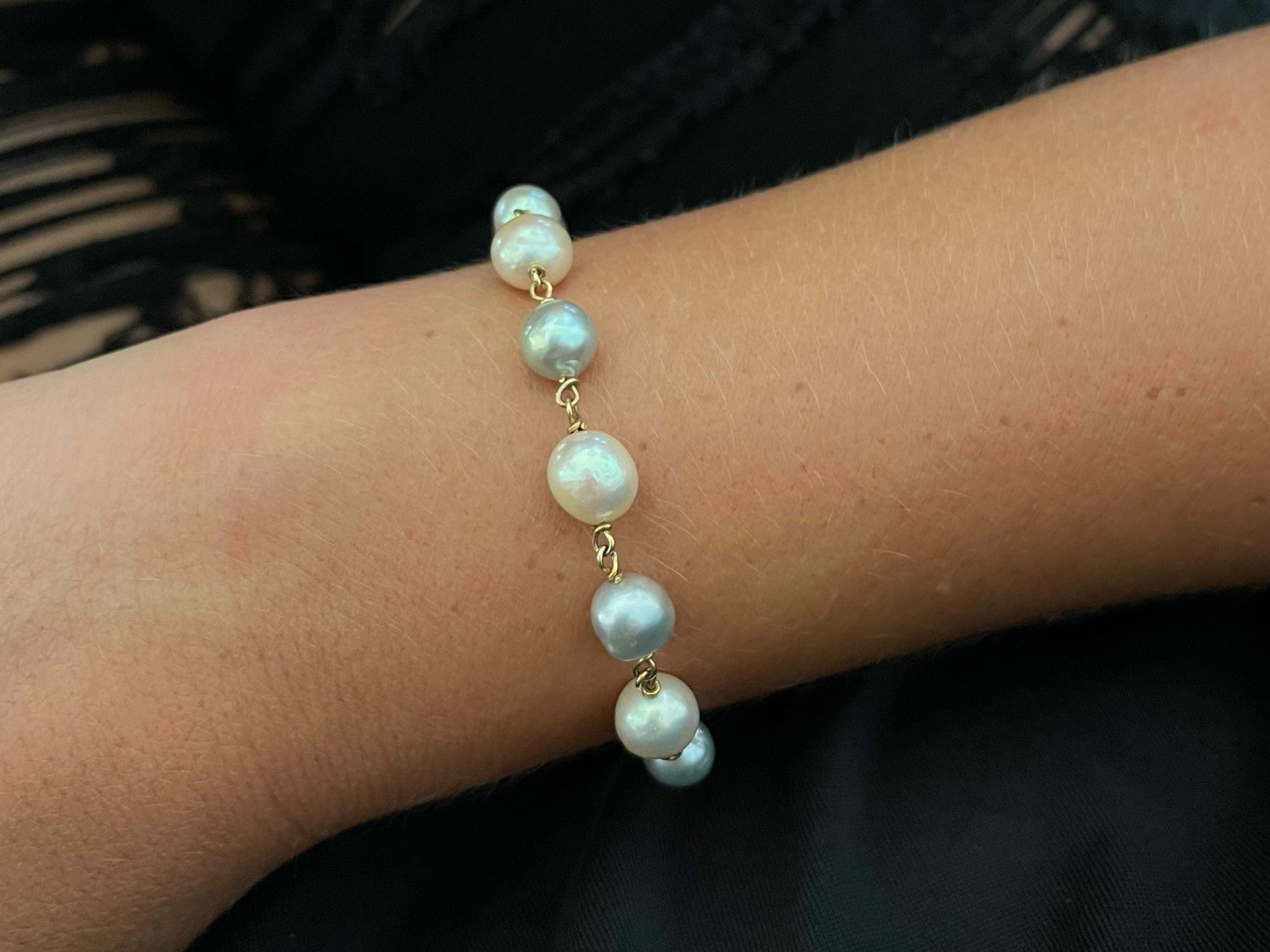 Baroque Pearl Bracelet in 14k Yellow Gold